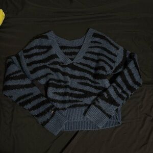 PINK Victoria's Secret Blue and Black V-Neck Sweater